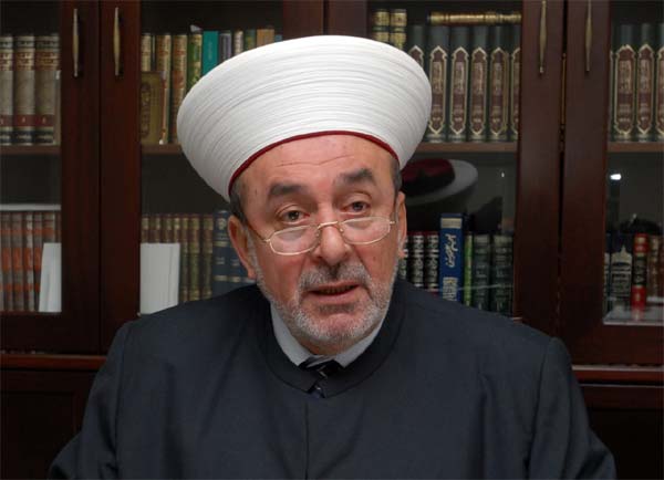 المفتي سوسان: لإصدار عفو عام عن الموقوفين الإسلاميين